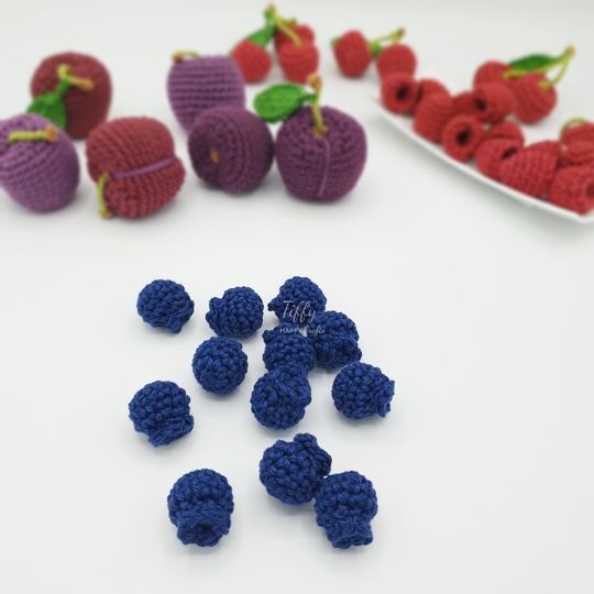 The Perfect Blueberry | Amigurumi Fruit Crochet Pattern PDF