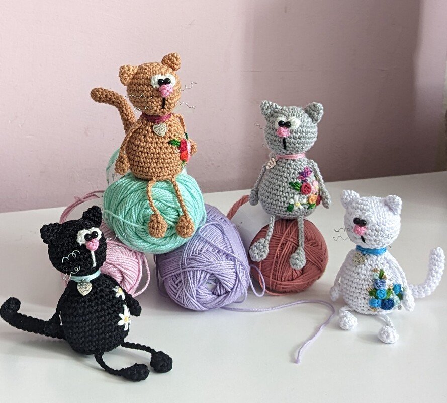 Katzen Kantenhocker häkeln - Bild 2