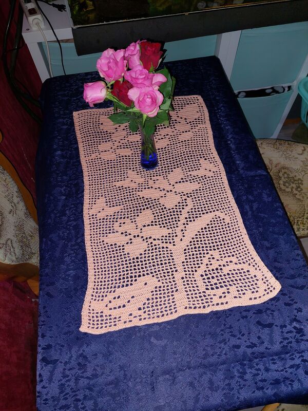 Tischläufer Frühling Häkelanleitung