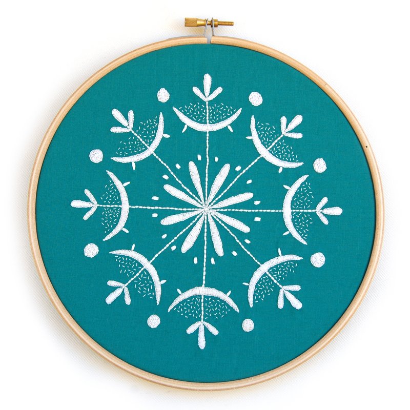 Stickanleitung Schneeflocke Mandala