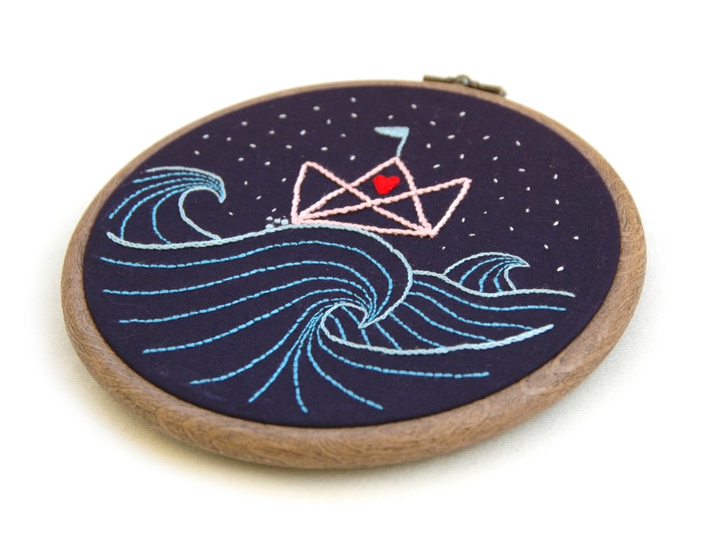 Embroidery Pattern Folded Boat with Heart - Image 3