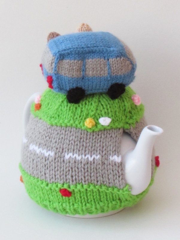 Motorhome Tea Cosy Knitting Pattern - Image 7