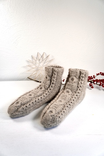 Slippers "Candlelight Socks", Size US 4.5 - 9.5, UK 3 - 8