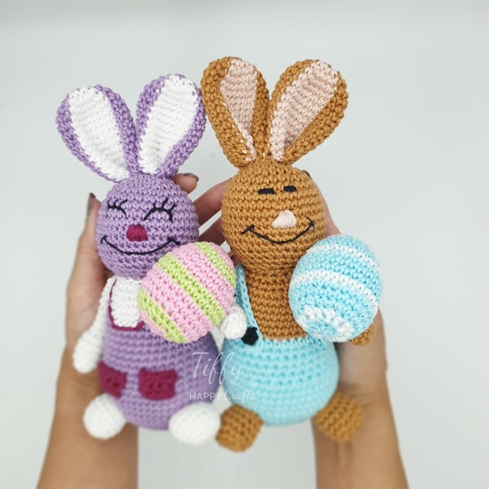 The Cute Bunny Girl and Boy with a Easter Egg | Amigurumi Easter Pattern
