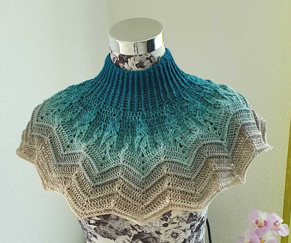 Winterling, der Schlupfschal - Poncho