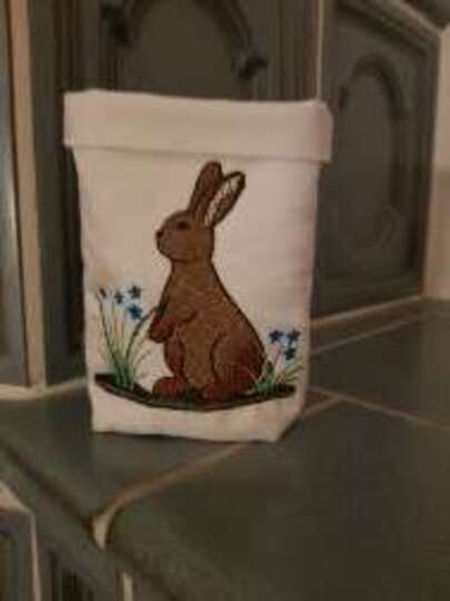 Stickdatei Hase mit Stabstickdatei SET