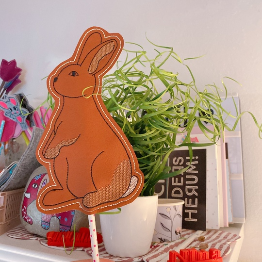 Stickdatei Hase mit Stabstickdatei SET