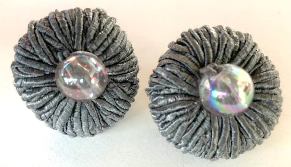 Posamenten SET:  Ohrringe, Verschlüsse, Knöpfe, Schlüsselanhänge