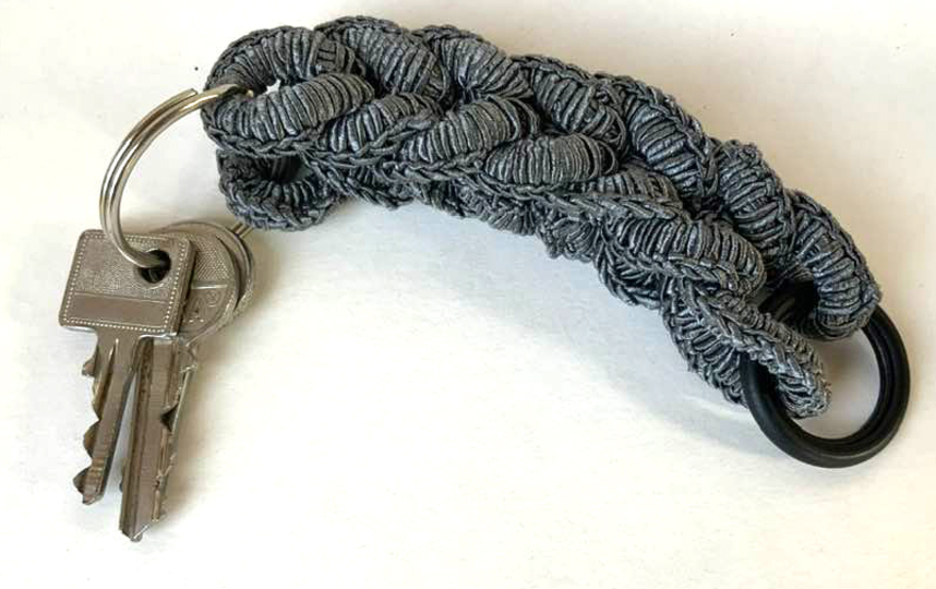 Posamenten SET:  Ohrringe, Verschlüsse, Knöpfe, Schlüsselanhänge