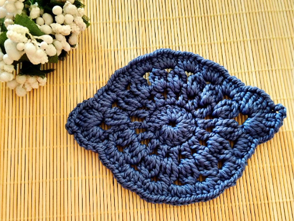 Häkelanleitung ovaler Untersetzer + Halter • PDF + Video Tutorial