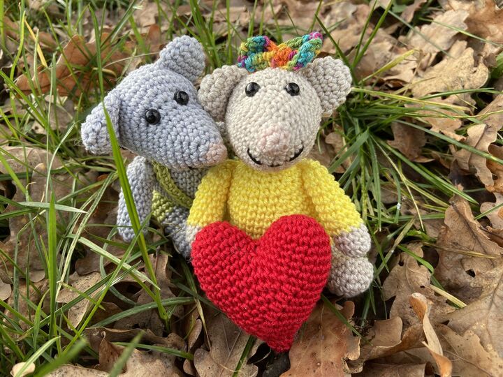 Häkelanleitung - Mäusepaar mit Herz