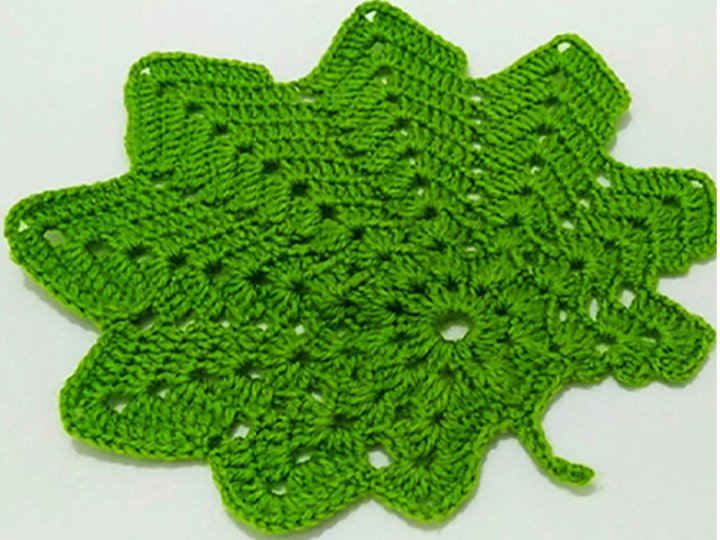 Häkelanleitung Blatt-Untersetzer PDF mit Video-Tutorial