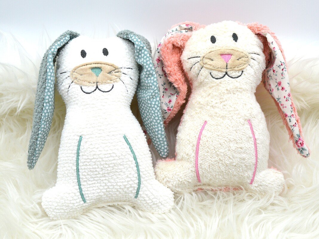 Nähanleitung Hase Osterhase Kuscheltier Schnittmuster in zwei Größen
