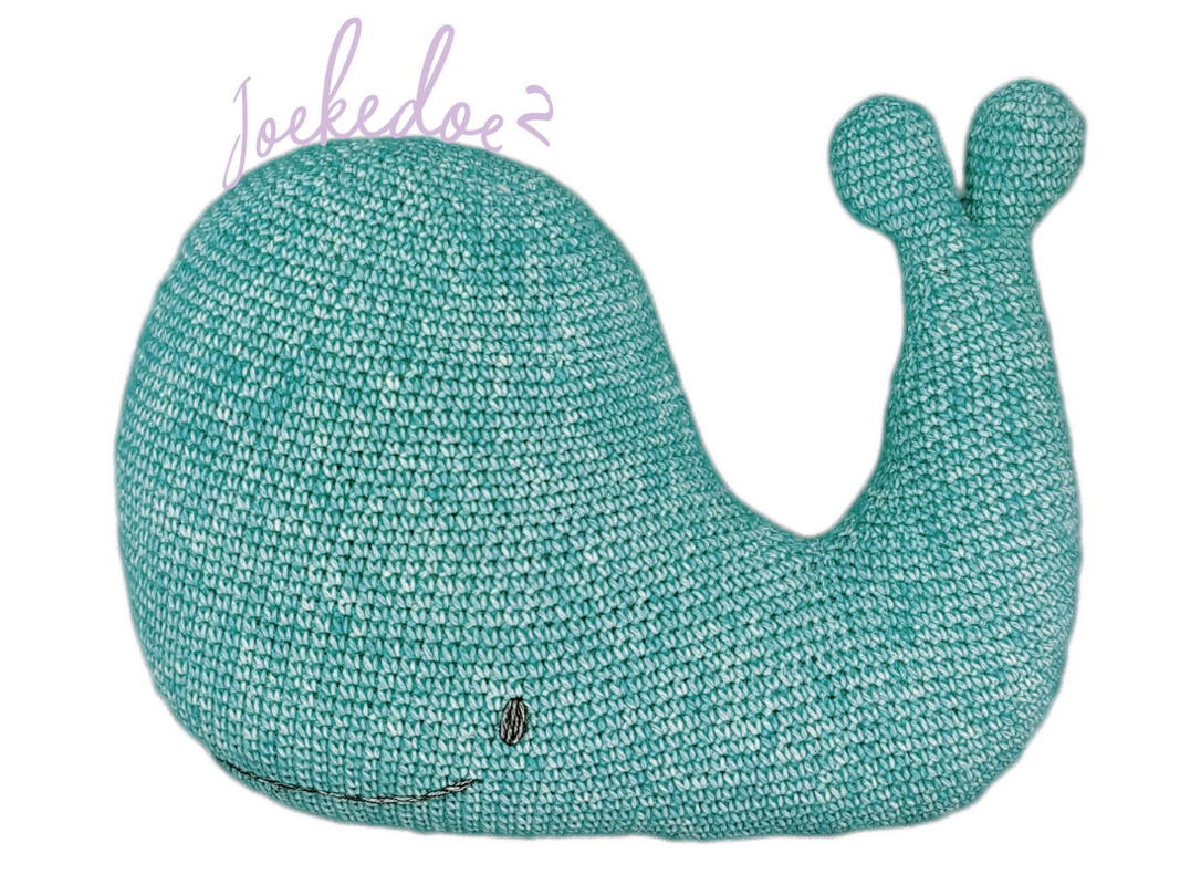 crochet pattern whale in 1 piece