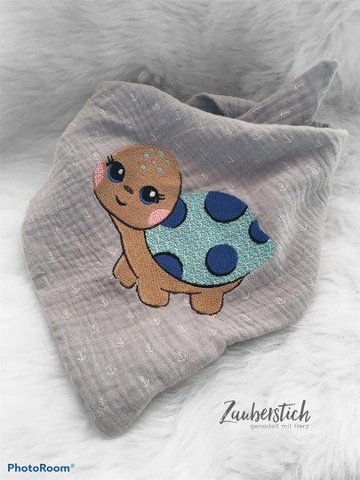 Schildkröte "Mathilda" Süßes Babymotiv Stickdatei von Stickzebra