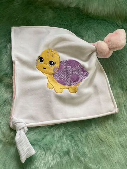 Schildkröte "Mathilda" Süßes Babymotiv Stickdatei von Stickzebra