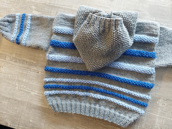 Strickanleitung Baby Hoodie mit Streifen Größe 86/92!