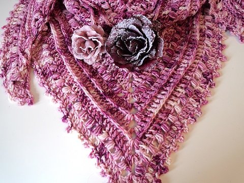Dreieckstuch "Frosty Rose" häkeln