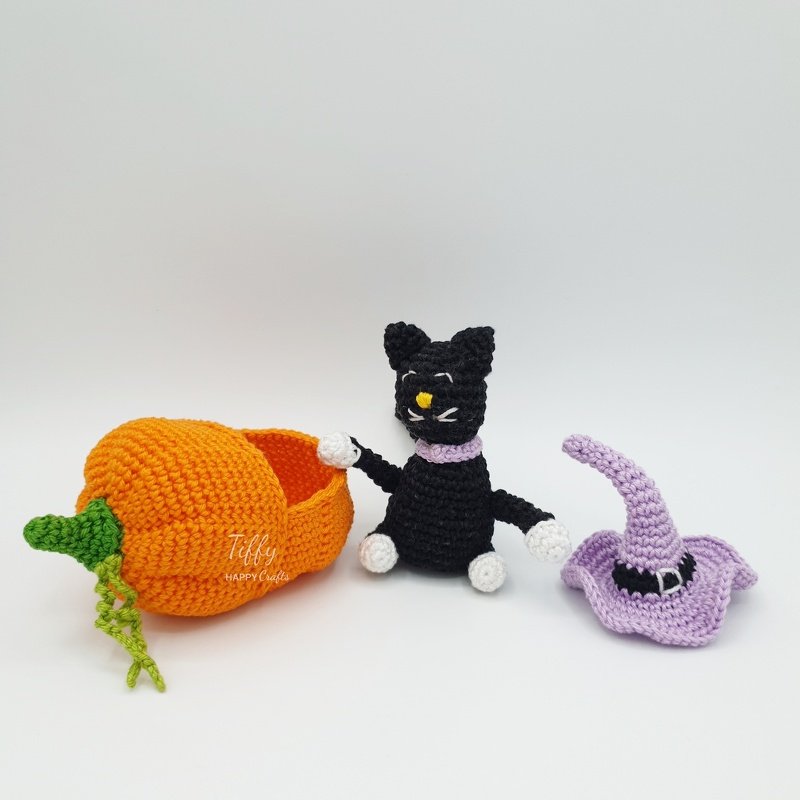 Halloween Black Cat in Pumpkin | Amigurumi Halloween Pattern PDF - Image 3