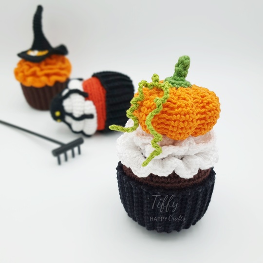 Halloween Pumpkin Cupcake | Amigurumi for Halloween Crochet Pattern PDF