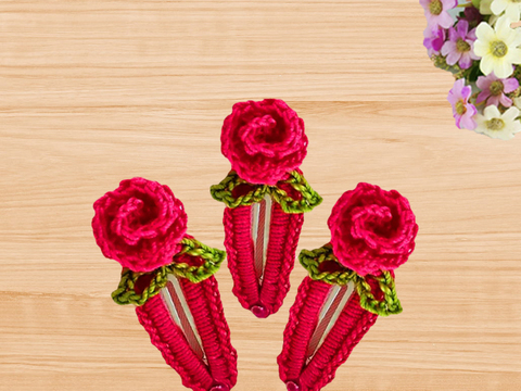 Häkelanleitung für Blumen-Haarspange