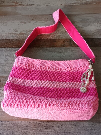 Häkelanleitung für die Tasche "Pretty in Pink"