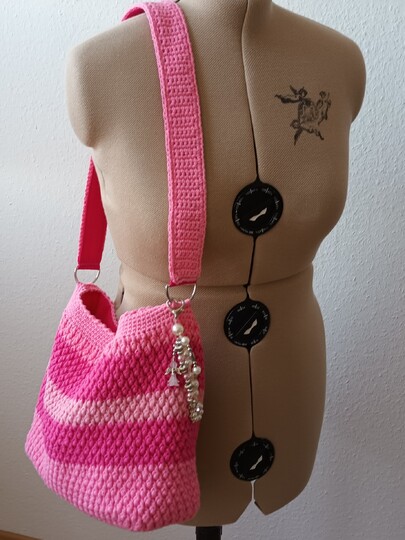 Häkelanleitung für die Tasche "Pretty in Pink"