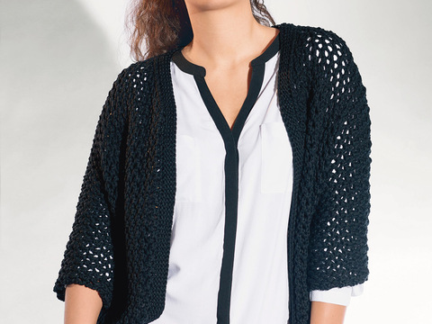 Schwarze Jacke mit Lochmuster