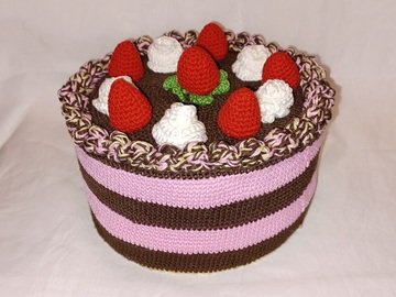 Strawsberry cake crochet pattern
