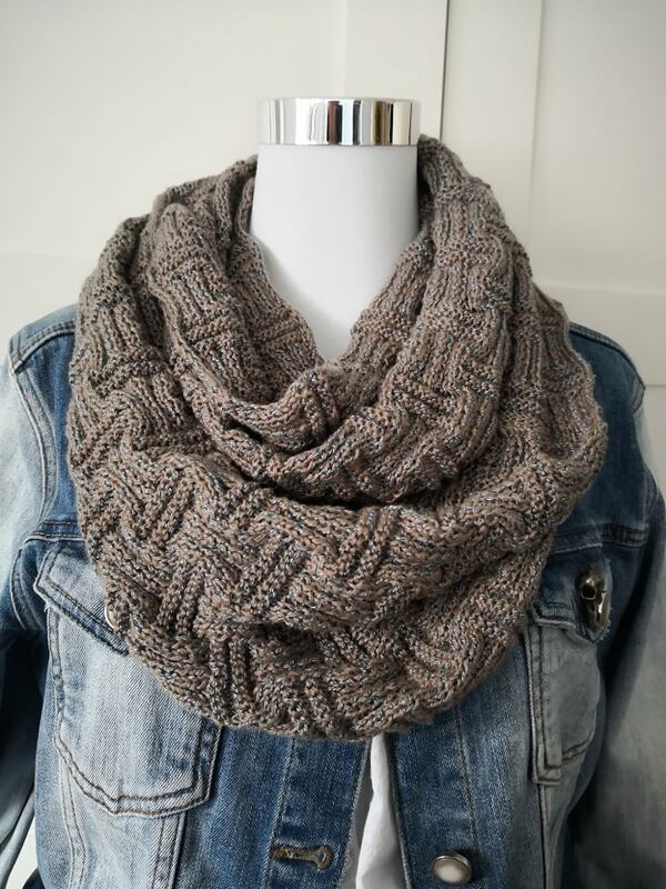 Cestino - gestricktes Tuch in 3 Formen + Babydecke / Plaid möglich - Bild 4