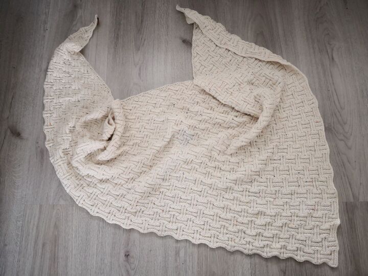 Cestino - gestricktes Tuch in 3 Formen + Babydecke / Plaid möglich