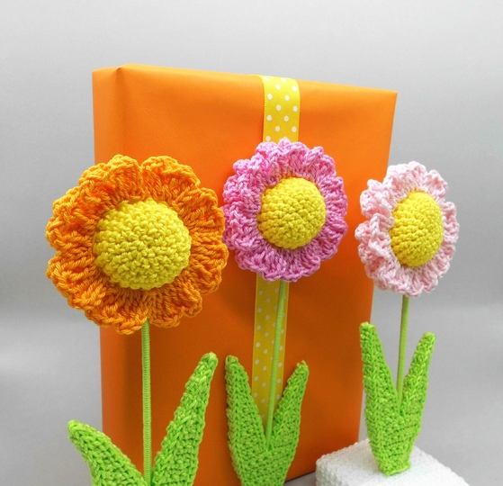 Deko-Aufsteller Große Blumen - einfach aus Wollresten
