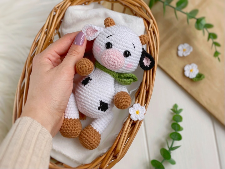 Kleine Kuh Amigurumi Häkelanleitung