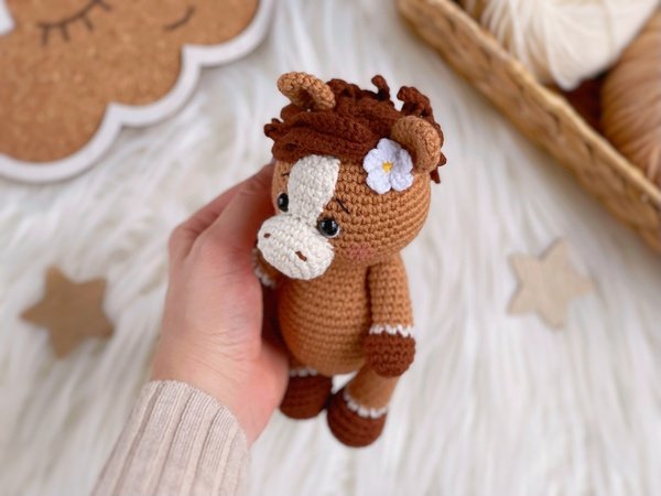 Crochet pattern amigurumi horse