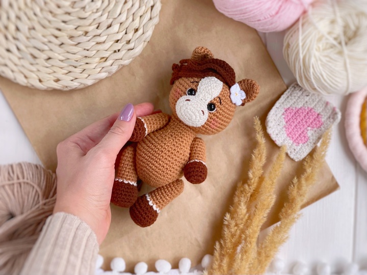 Crochet pattern amigurumi horse
