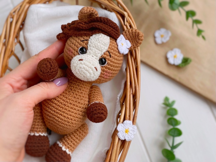 Kleines Pferd Häkelanleitung amigurumi