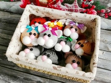 K103 Kittens Christmas tree baubles or decoration Cat