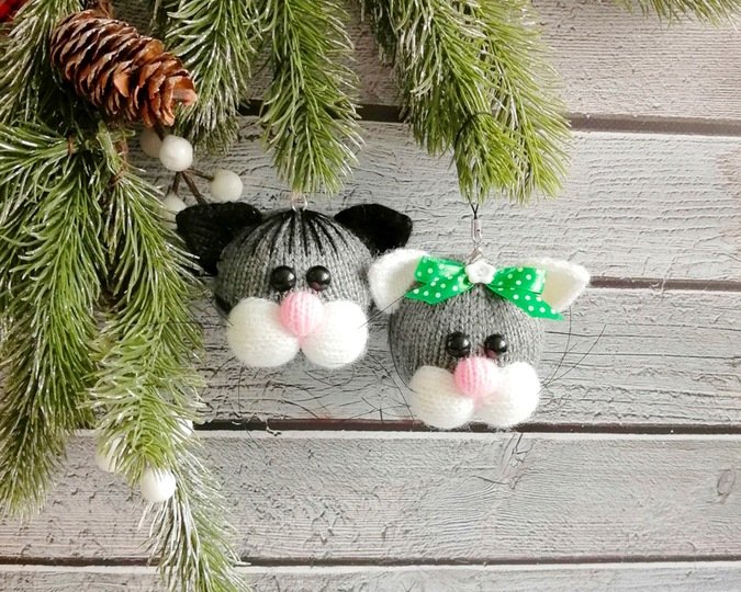 K103 Kittens Christmas tree baubles or decoration Cat