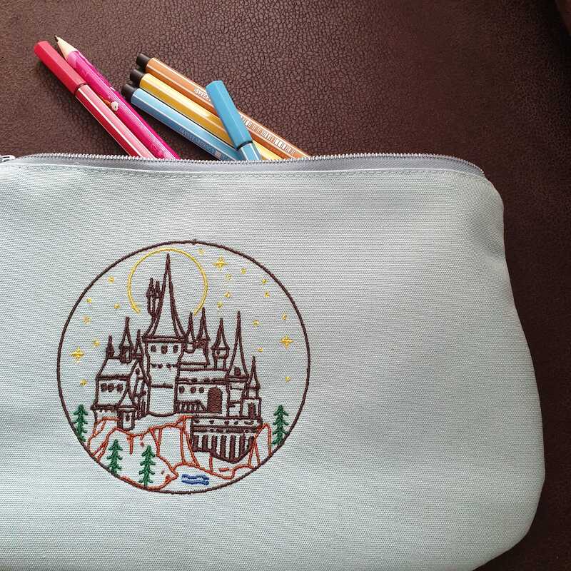 Stickdatei - Zauberschloss 2 Größen Magie Zauberei - Bild 5