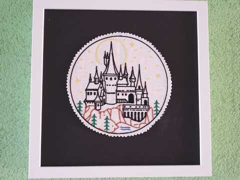 Stickdatei - Zauberschloss 2 Größen Magie Zauberei