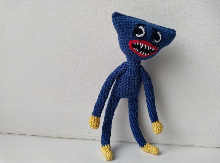 Huggy Doll, crochet Monster