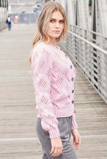 Jacke mit Ajourzöpfen in Rosa