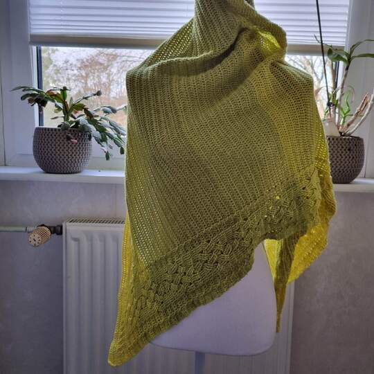 Celtic Corner - trendiges Häkeltuch mit traditionellem keltischem Flair