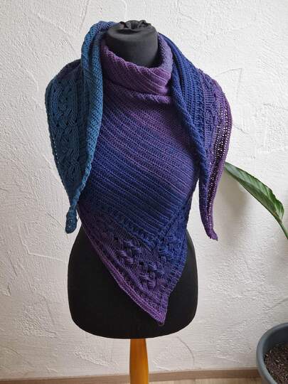 Celtic Corner - trendiges Häkeltuch mit traditionellem keltischem Flair