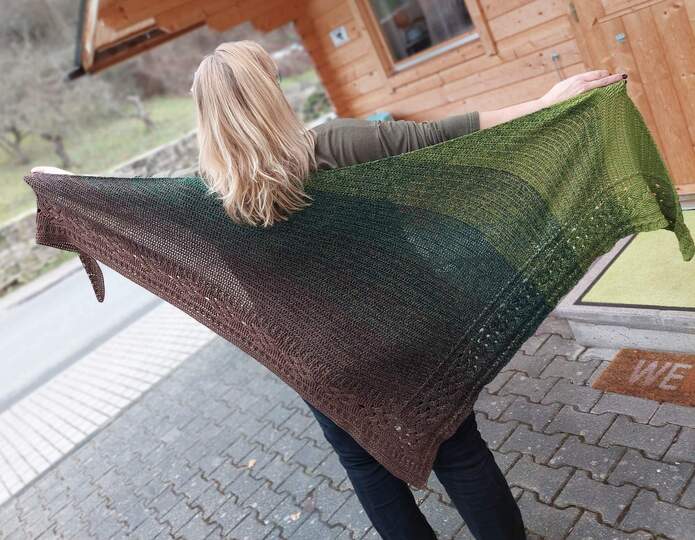 Celtic Corner - trendiges Häkeltuch mit traditionellem keltischem Flair