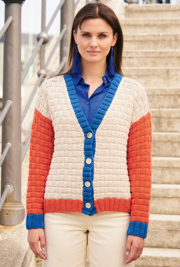 Jacke mit Korbmuster in Natur, Koralle und Tintenblau