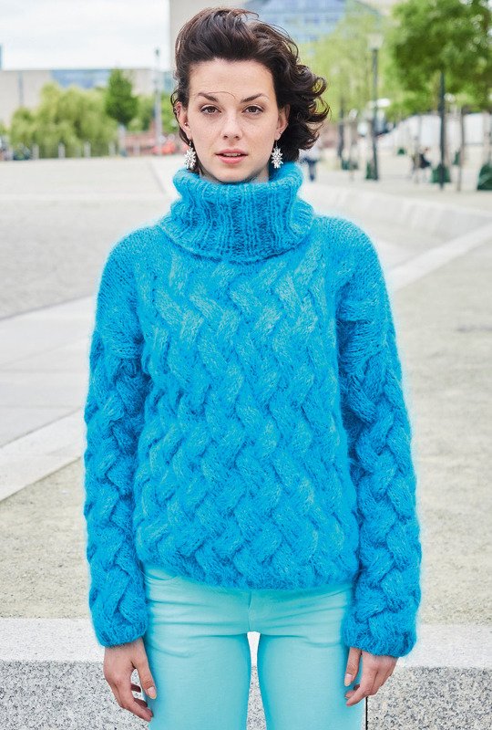 Pulli mit Flechtmuster und Rollkragen in Türkis - Bild 3