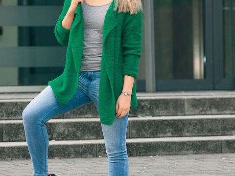 Grüner Cardigan mit Revers