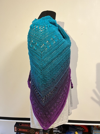 CAL Laluna gehäkelt Tuch