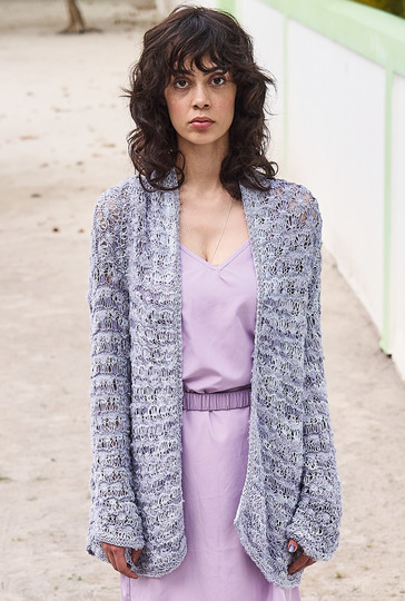 Leichter Cardigan mit besonderen Garneffekten